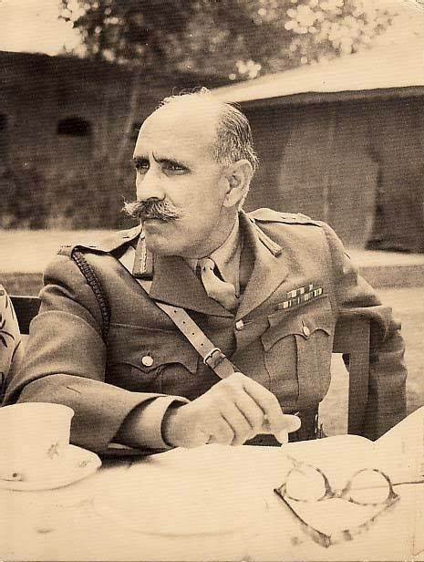 MajorSaurabhSh1's tweet photo. Nehru- I think Army should continue to have a British army chief given that Indians had no command experience.
Gen.Nathu Singh-- In that case, we should also appoint a foreign PM given that no Indian had PM experience.
#AshokChakra #Martyers #Sacrifice #Nation #Patrioat https://t.co/QW1ee2Ipoy