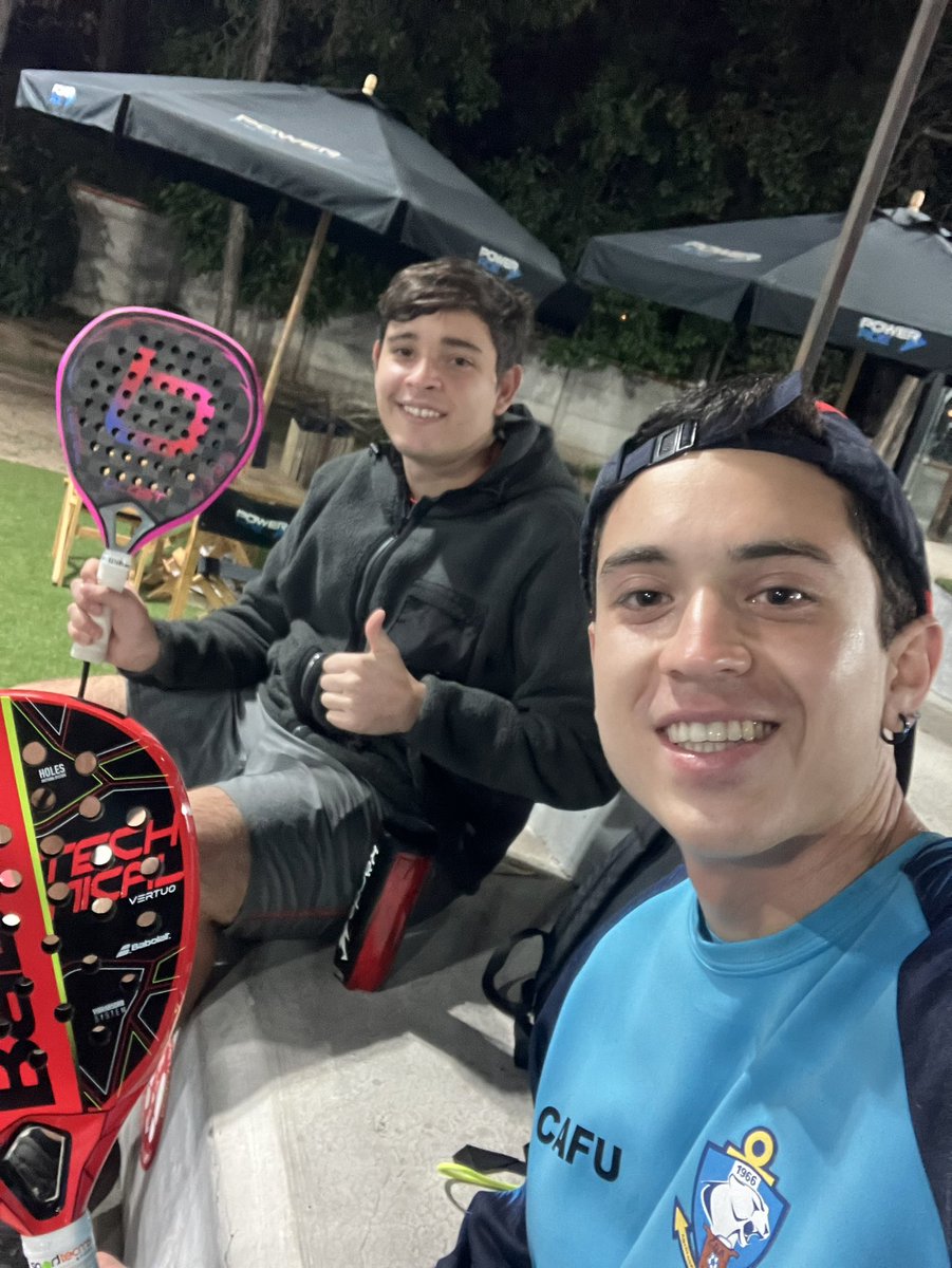 Padelsito de hooy con <a href="/igueregui/">gonzalo igueregui</a>