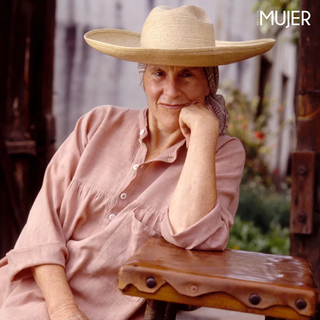 THE OTHER PRINCESS DIANA. #DianaKennedy
An example of living an uncompromised life. Her lessons contain no expiration date. LINK IN BIO
#cookbookauthor #mexicancousine #dianakennedycenter #jamesbeardhalloffame #jamesbeardaward #environmentalist