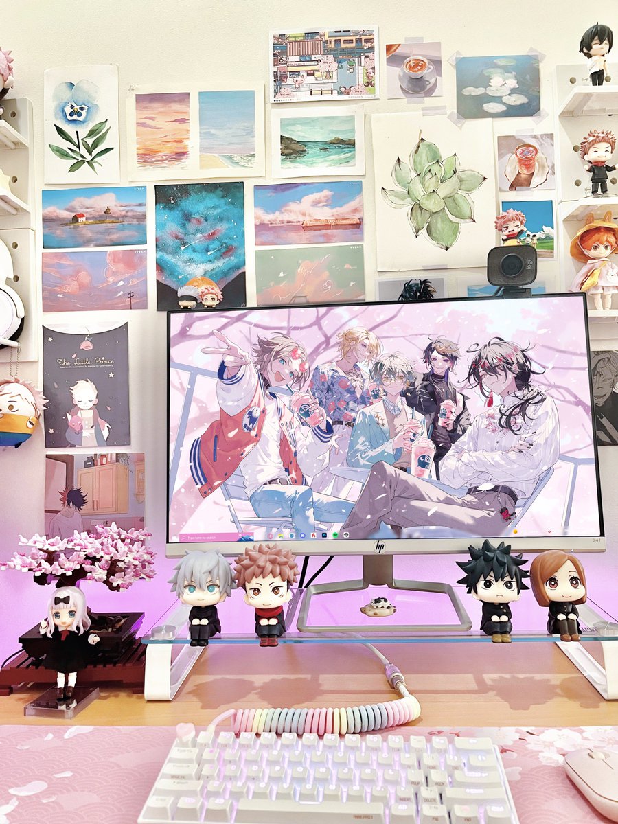 yujibubs's tweet photo. My sakura pink setup with my fav wallpaper 🌸💖 #FOXSETUP https://t.co/XWN3R7gi5M