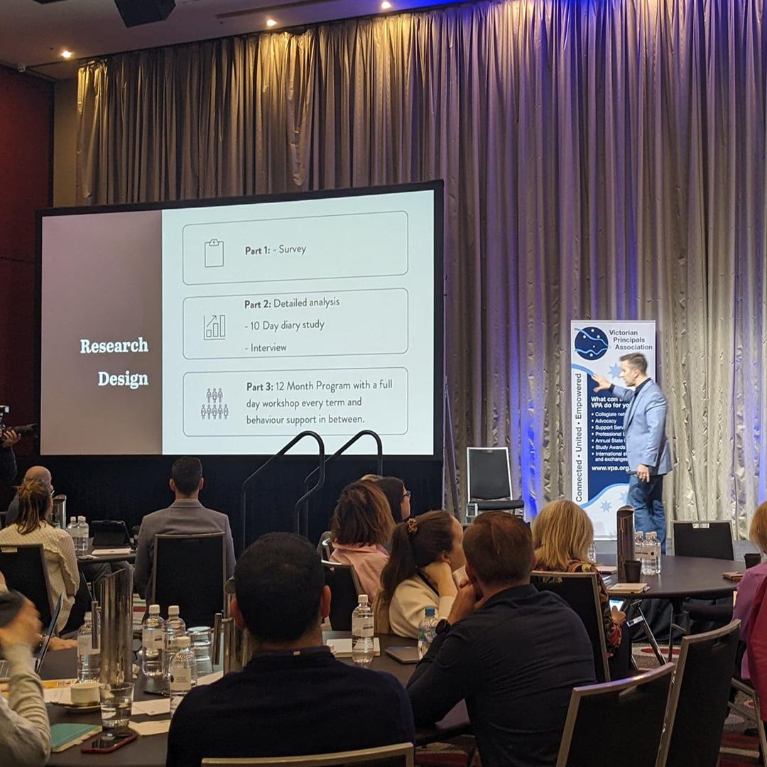 VPA71's tweet photo. Two great keynote speakers to start off Day One of the VPA Conference.

Our first speakers for the day, Dr Adam Fraser and Lynne Schinella both delivered engaging presentations that got people interacting and learning about one another. https://t.co/IrOwzE90M9