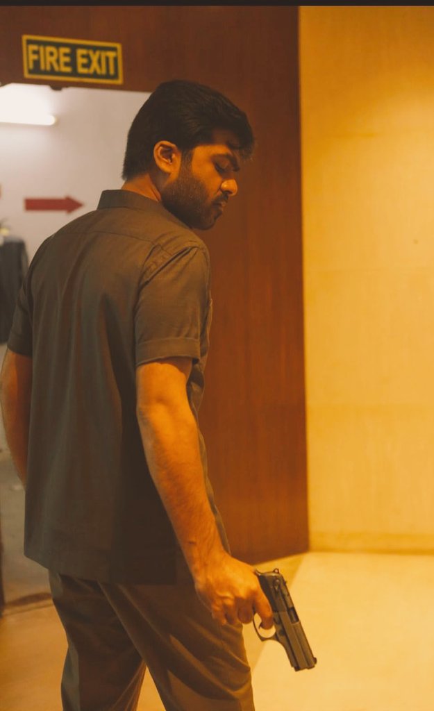ArunaPadmanaba1's tweet photo. "Never Settle for Anything less than You Deserve"😎 @SilambarasanTR_ #SilamabarasanTR #vibeswithking @SathamSTR_ @strfansml @TamizhanSTR360 @StrDeejay @STR_KOVAI_360 @STRtweetzz @Erode_str_fans @NellaiSTR_Fc @DiehardSTRFpg @Atman_SFC @Osthi_Karthick @_STR_off @perk_twitz 🤩💥 https://t.co/XuY1p0kxj2