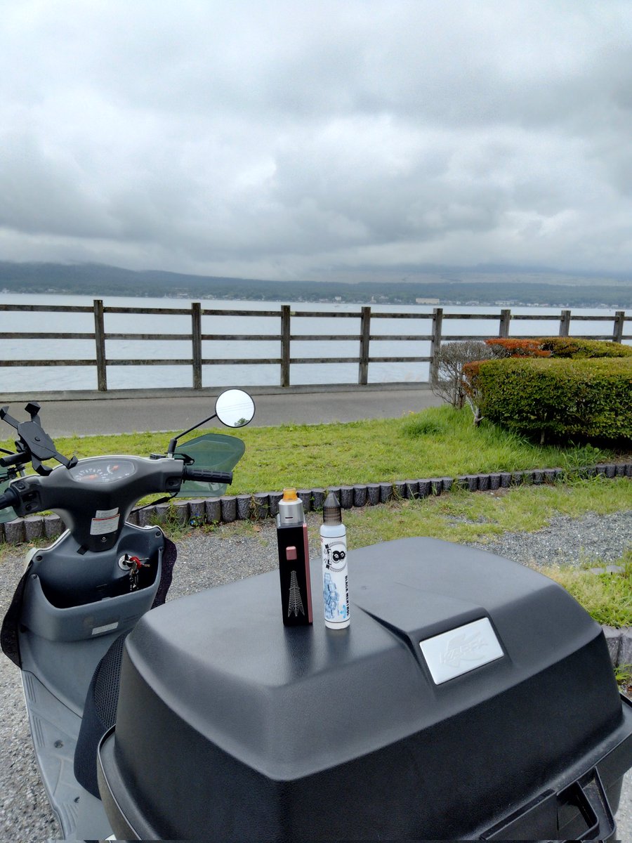 atnopjd's tweet image. 富士は見えず
山中湖で一服
#rigmod  #vamp #8prince