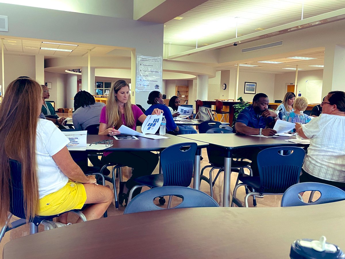 DwyerPrincipal's tweet photo. Thank you, parents, students, and staff, for attending our 1st SAC Meeting of SY23! #makesuccessunavoidable #wearedwyer #youareourwhy https://t.co/1cbXN8W7iu