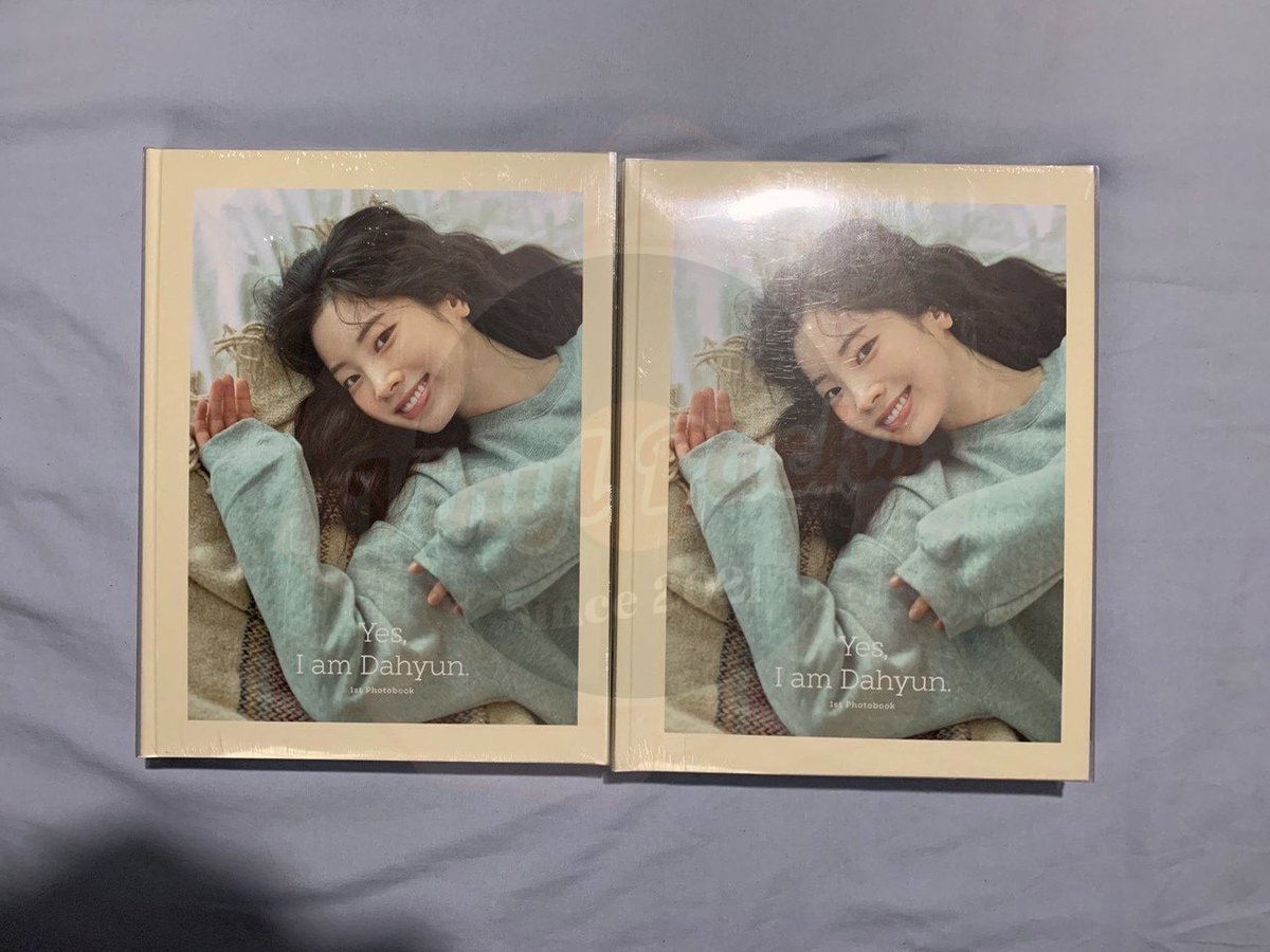 VinylRacksPH's tweet photo. •wts lfb ph•

YES, I AM DAHYUN (YIAD)

➡️Beige Ver. (SEALED) complete inclu w/ pob pc set - 1950 Php each + LSF
➡️ Accordion Postcard - 350 Php each + LSF
 
- onhand 
DOP: payo / 1 week after claiming
MOD: ggx, j&amp;t, sco

Reply / dm mine + item  🫶🏻 

#VRPHOnhand https://t.co/SxPa0s5PVW