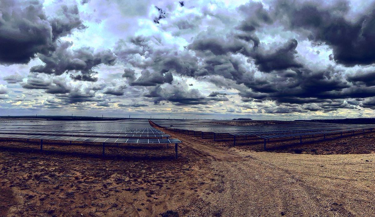 SoardSolutions's tweet photo. “Another beautiful day at the office. #Solar #Texas #SolarFarms #Energy #SOARDsolutions “
Thanks for the great pic Daniel! https://t.co/jfoJgvSJY6