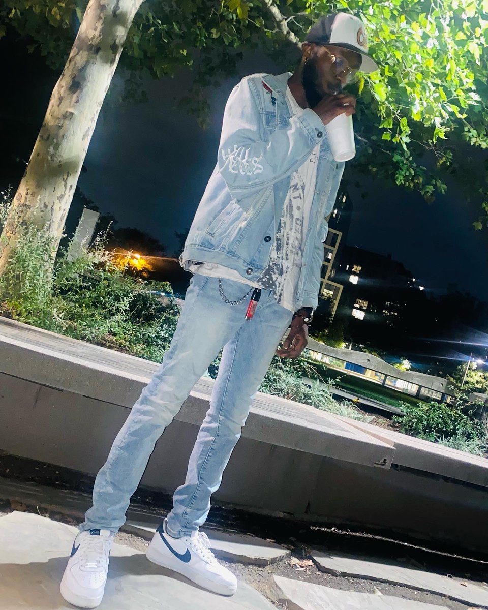 SoulKee_'s tweet photo. † † † https://t.co/g5QUeqWLi7