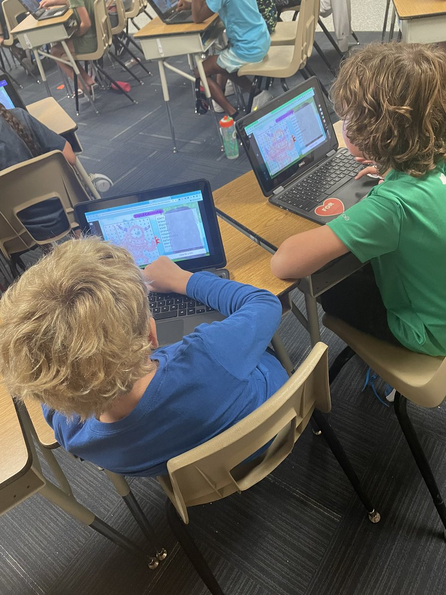 4thRHE's tweet photo. Day 2 using our technology to learn about digital citizenship! #lumio #rheproud https://t.co/OTBIntkq3H