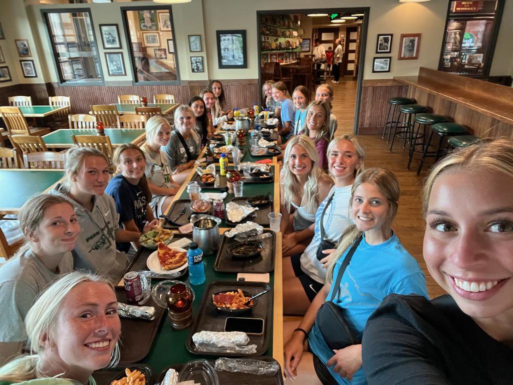 Park Girls Soccer tweet media