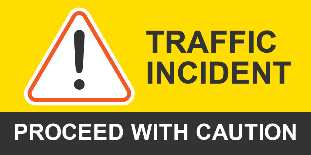 There is a crash on the Centenary Mwy southbound blocking the left lane after Seventeen Mile Rocks Rd #SeventeenMileRocks crews are proceeding to assist, some delays are building, use caution in the area #bnetraffic