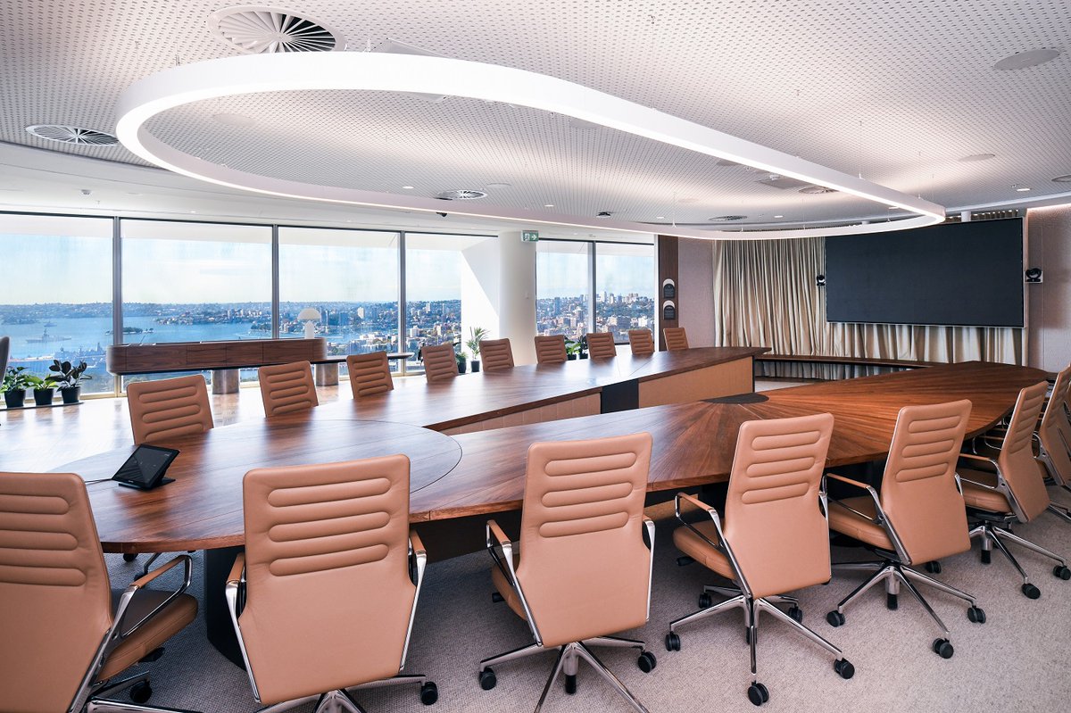 ProAVSolutions's tweet image. Underpinning and driving the success of our business is one fundamental client objective, to “experience excellence”.
It speaks to the mission of Pro AV Solutions and our core values of honesty, trust and loyalty.
To learn more about us, visit lnkd.in/gNepWYcY