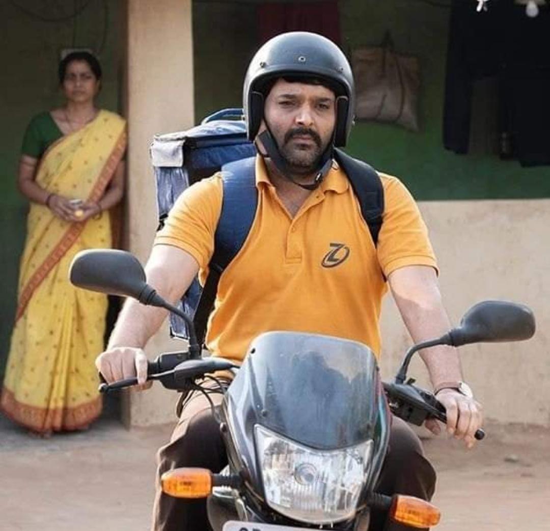 કેવા સપના કંડારી રંગ ભરવા તારી પાછળ ડાન્ફો ભરતો ભાગ્યો, 
મારા સઘળાં અધૂરા છોડી અહર્નિશ સોશિયલ મીડિયામાં લાગ્યો.
અંતે તો તું પણ બે વફા જ નીકળી એ બેદર્દ હડતાલ,
માંગણીઓ તો વિચારણામાં જ રહી ગઈ લોલીપોપનો સ્વાદ ચાખ્યો...
#tcm_strike_over
<a href="/HanshaBenPatel1/">Hansa</a> <a href="/KundanBrahmani2/">Dr kundan</a> <a href="/MinalBTaral/">Minal.B.Taral</a>