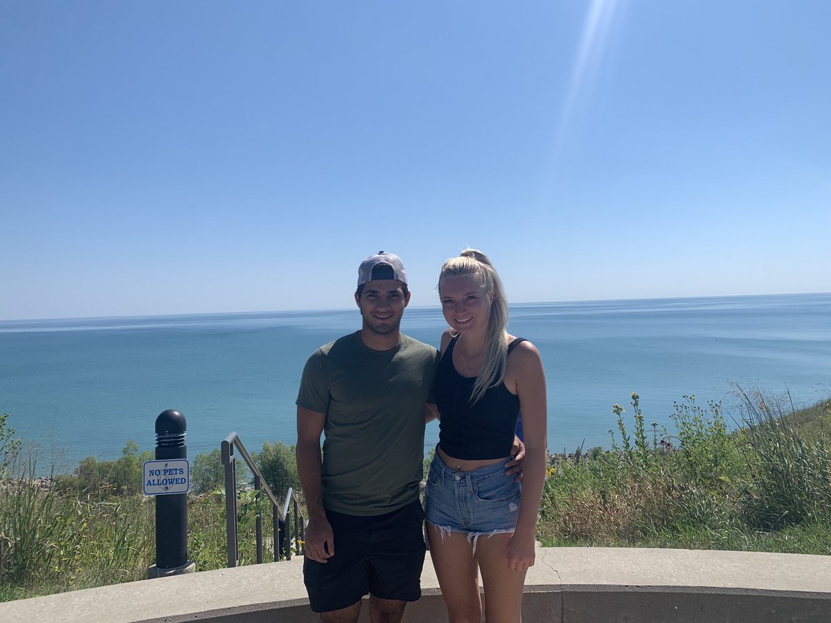 Justin_149's tweet photo. Moved Nathan into his new apartment for college. Getting his education and playing hockey at CUW. Not so close to home. https://t.co/pzVfNTa5v4