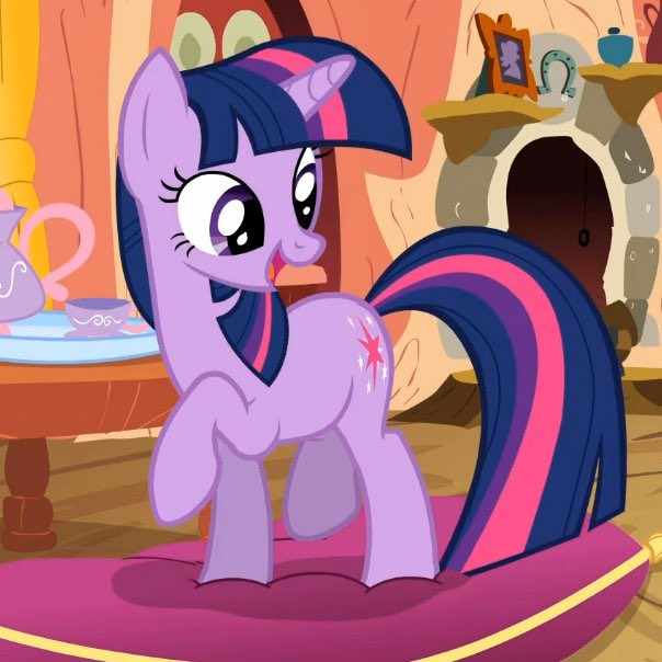 i want to hug her and snuggle her and call her pretty and pet her and comb her mane and tail and i want to be her friend