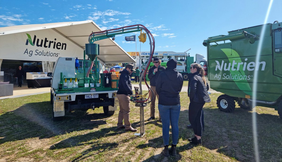 karensmithscl's tweet photo. Great day for a field day here at Dowerin Machinery Field Days. Catch us at site #161 #seedshield @NutrienWAagri @DowerinFieldDay https://t.co/Td3iU0cIWq