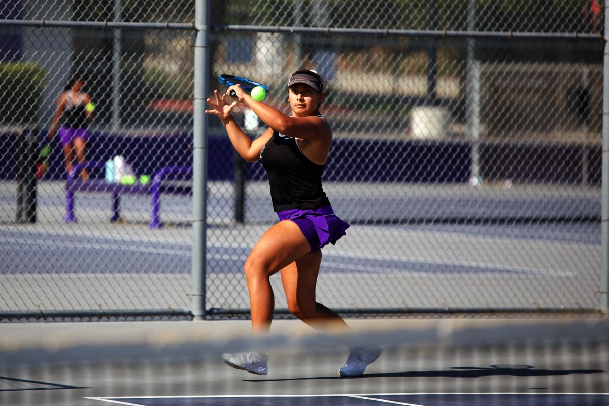 ajaime05's tweet photo. Some pictures from todays 🎾 match. 💜💪🏼 https://t.co/kOiKesn8yW