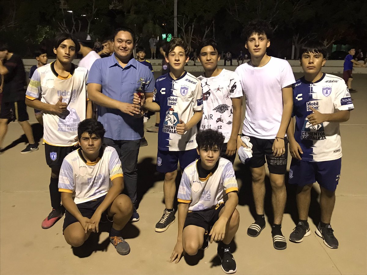 Carlos Gutierrez tweet media