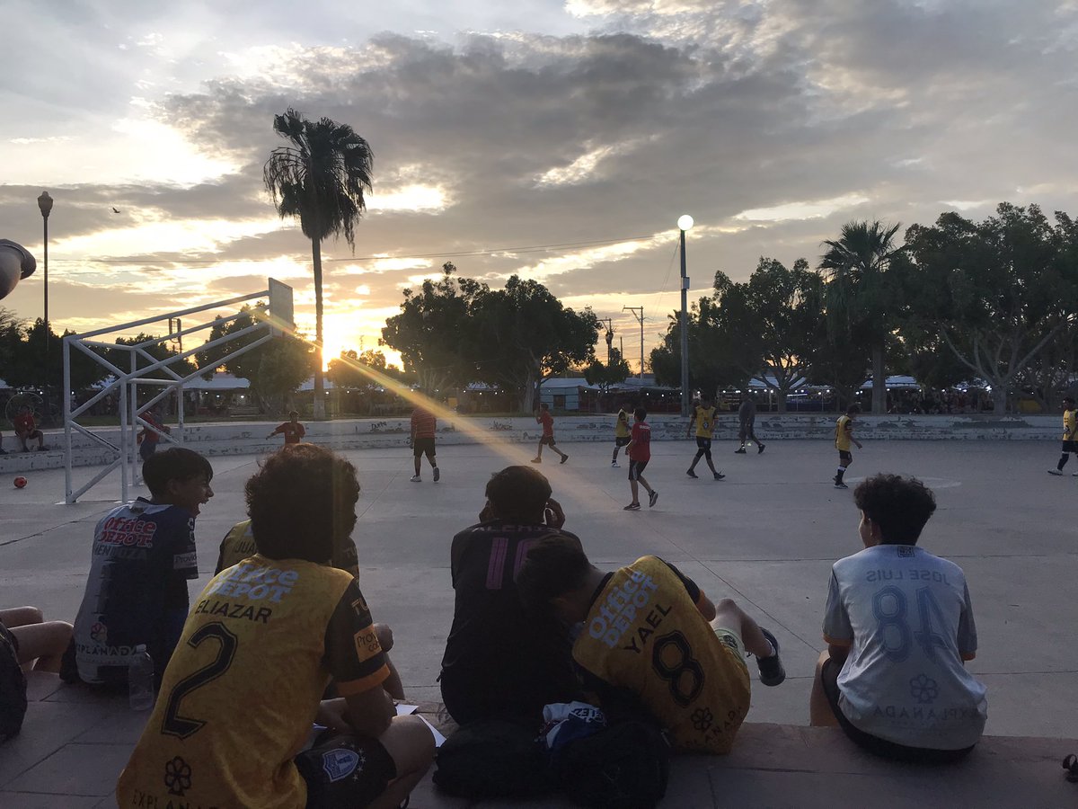 Carlos Gutierrez tweet media