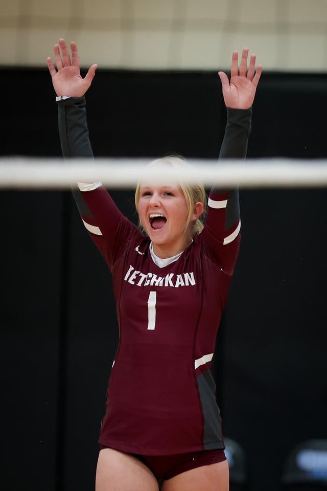 MrsJohnsonAK's tweet photo. Some of my favorite pictures from this last weekend! Our girls are gonna kick butt this year! State Championship bound! Photos by Joe Prax #kayhipride #ketchikanAK 
Bree is a Junior this year! https://t.co/nVEstcbbnq