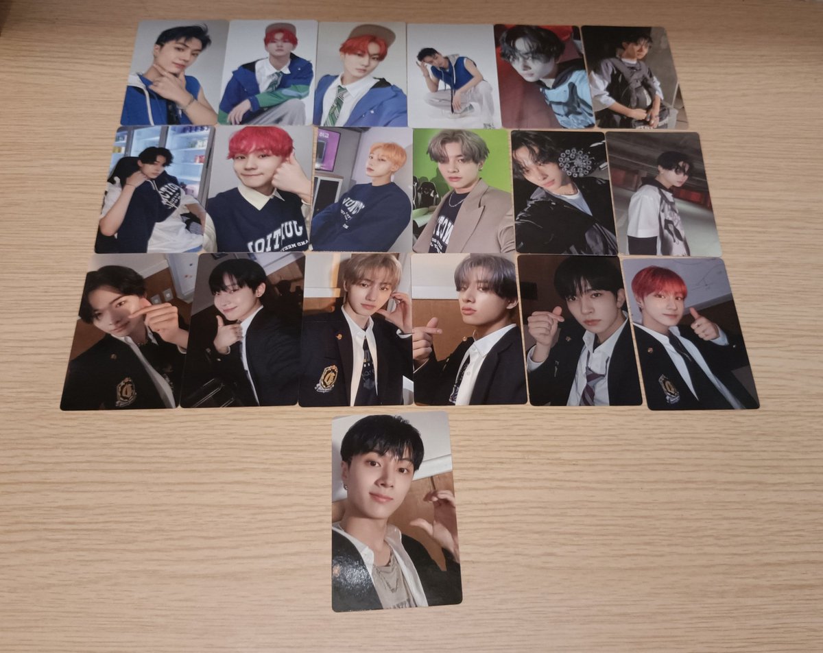 sunjkcart's tweet photo. 💌— #sunjkcarts_buys

. . . thank you so much @ph_safe my manifesto albums arrived safely and look at my pulls😭🙇🏻‍♀️, till our next transaction 🤍

#SafePlaceFeedbacks https://t.co/6Jqc9Zt46c