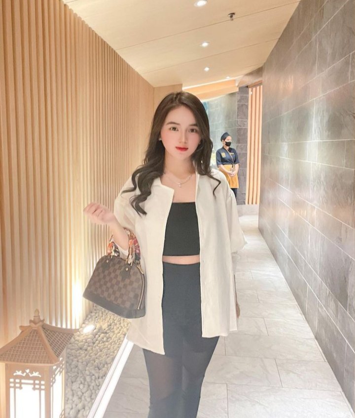 agnesanchez28's tweet photo. Ready open slot Bo ST/LT jika berminat silahkan langsung dm atau wa 087794599126,akun new ya maaf

#OpenBO #vcs #boreal #Angels #REALVCS #RealAngel https://t.co/xzaF9CecF2