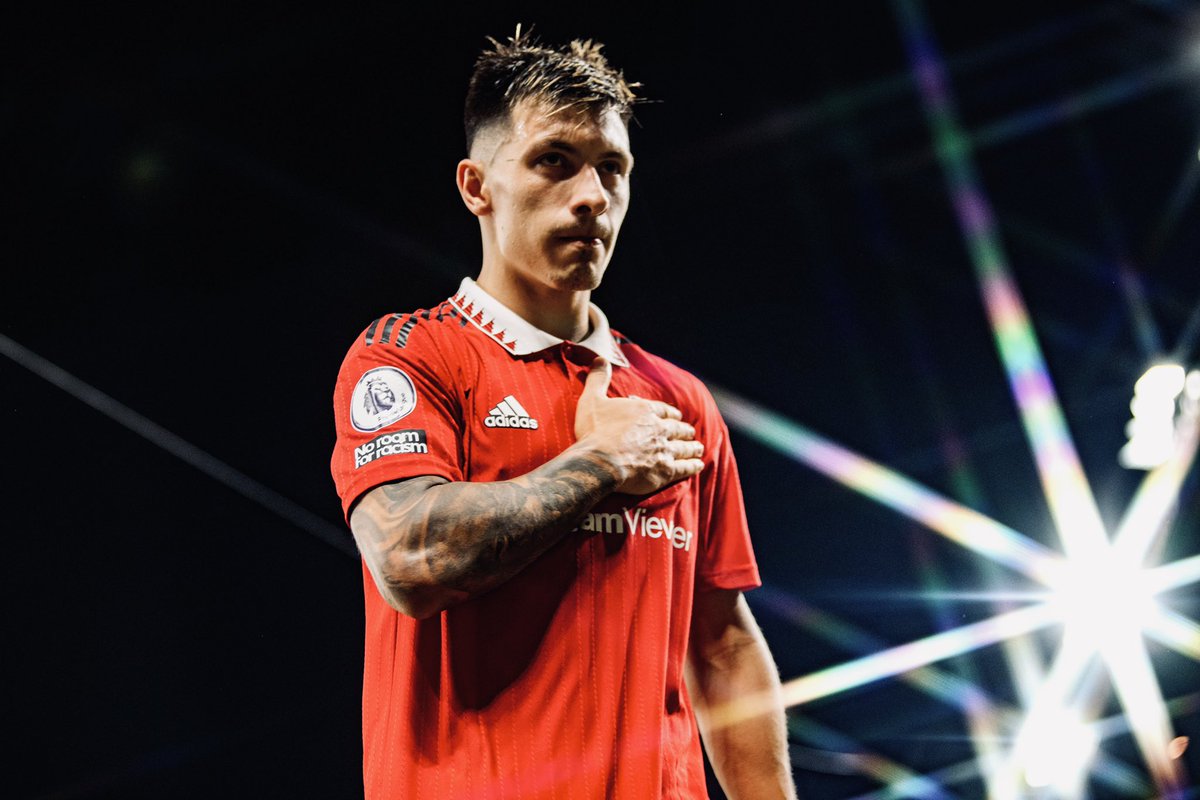 UtdDistrict's tweet photo. Lisandro Martinez appreciation tweet 🇦🇷 https://t.co/ewsF1j7n5q