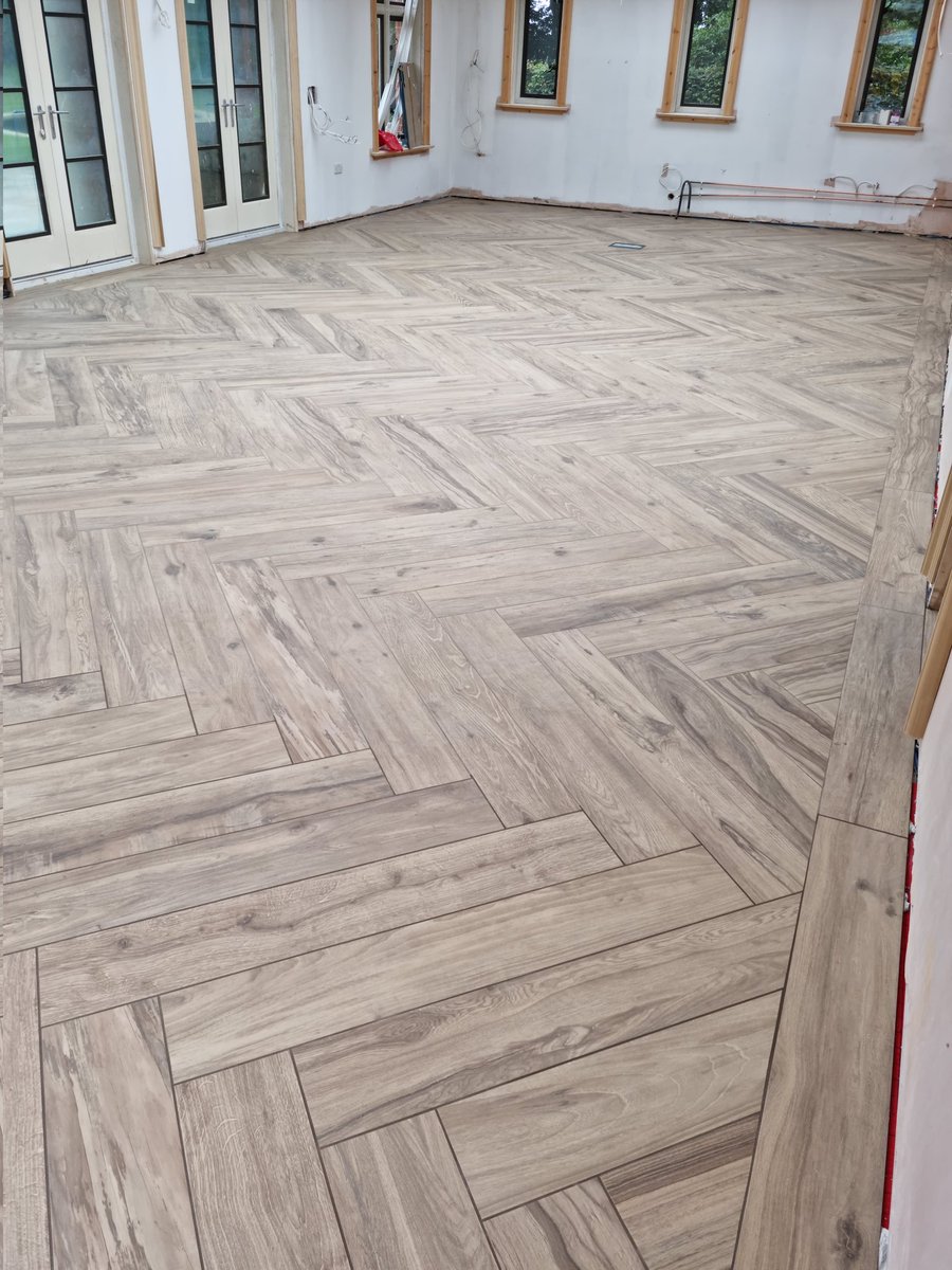 Urbane Tiling Ltd tweet media