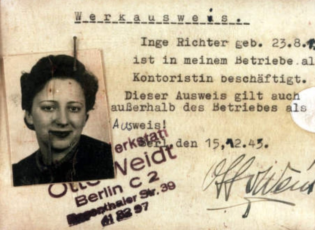 Letnapark's tweet photo. Auf LETNÁ PARK findet ihr Texte & Bilder unter "Zeitgeschichte - @NS"
u.a. von +/o Ruth #Klüger, Zoni #Weisz, Daniil #Granin, Marcel #ReichRanicki
Eva #Rubìčková #Theresienstadt
https://t.co/cPkwltQumM
Inge #Deutschkron
https://t.co/rVVtBJ2i6F https://t.co/DvGYzkvLlA