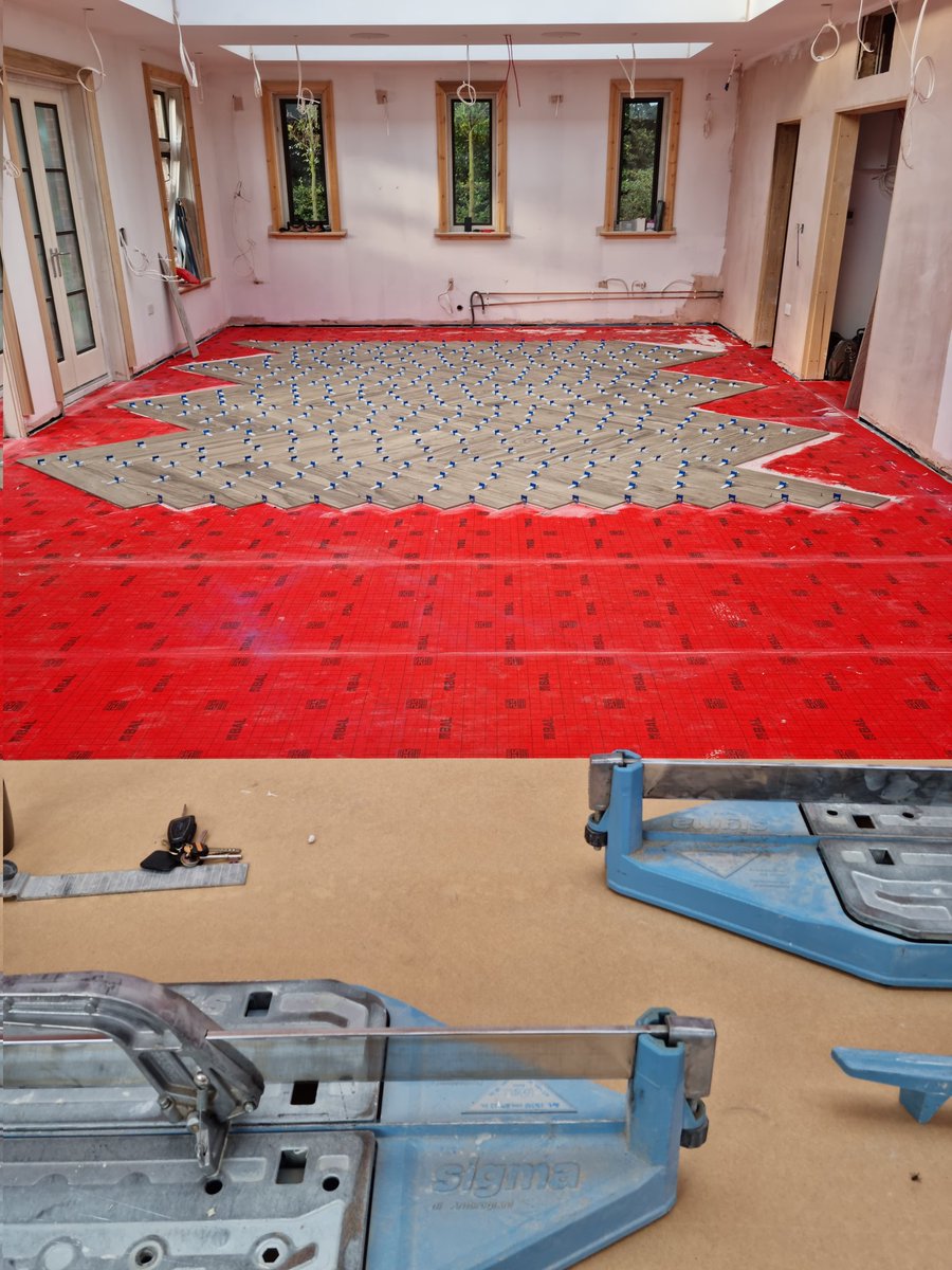 Urbane Tiling Ltd tweet media