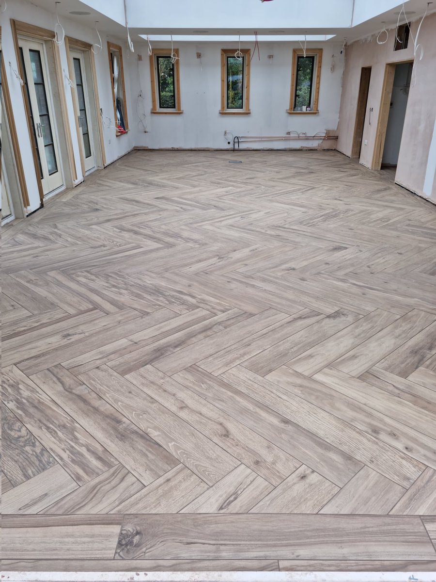 Urbane Tiling Ltd tweet media