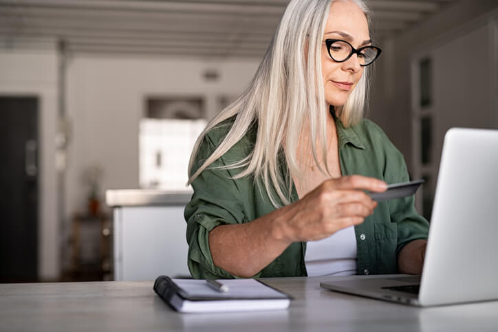 RMSPayments's tweet photo. How to take payments with your existing website - online payments options explained https://t.co/78eziuAomt #smallbusiness #onlinepayments #merchantaccount https://t.co/T0Sq1pG31v