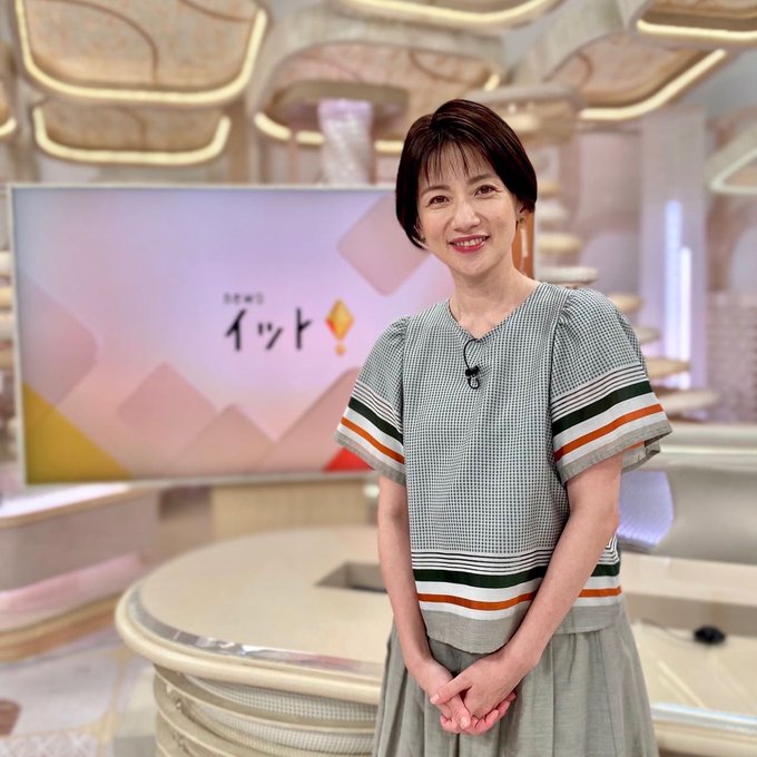 Live News It 梅津弥英子アナ衣装まとめ 衣装速報