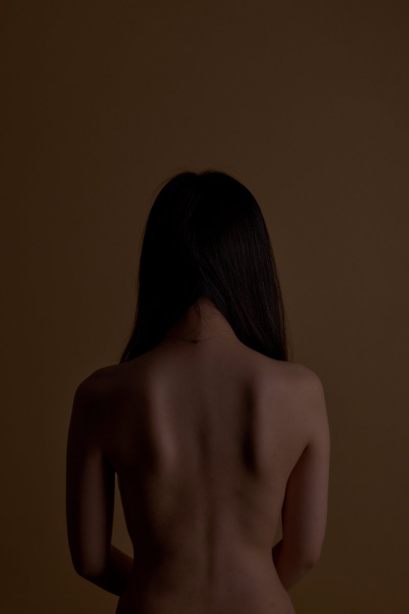 kissaten's tweet photo. 背中撮りました
#profoto @profoto @profotojapan #profotob1x
https://t.co/ndHpjjOeuX https://t.co/vkMMuvHSmM
