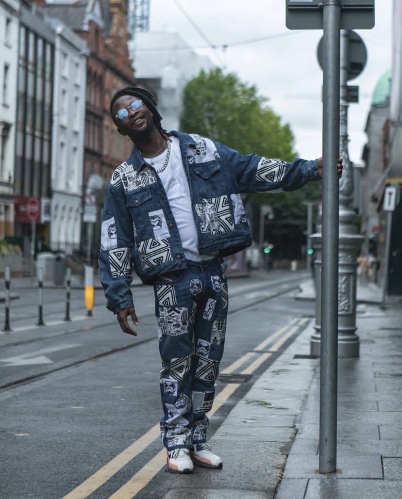 NewSoundRadar's tweet photo. LAYCON @itsLaycon has now surpassed 400K monthly listeners on Audiomack. He amassed over 220K new monthly listeners on the platform in the last 96 hours. Big deal. https://t.co/AOWgi3sn4n