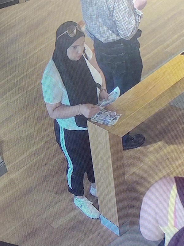 leicspolice's tweet photo. Can you help?

Officers investigating theft of a quantity of cash in Leicester city centre have released an image of a woman they want to speak to.

Read more: https://t.co/jszPxxhrHc https://t.co/ErCIUpn6dv