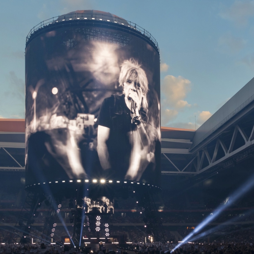 novastartech's tweet photo. NovaStar #MCTRL4K Project 🥳
@prguk delivers Colossal Tower for the Indochine Central Tour in #France 🤩
#novastar #ledsolution #4ksolutions #4k #ledsystem #led #visual #visualaudio #Indochine #CentralTour2022 #TitanX #PeopleProductionPossibility #indochinecentraltour https://t.co/5riJlIbLwx