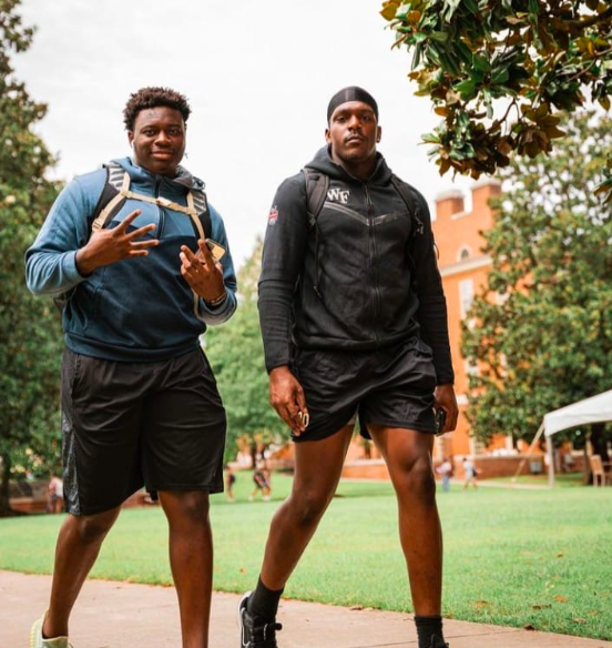 gridironcc's tweet photo. STUDENT athlete! @elihall8_ @WakeFB 👊 https://t.co/pVfgAEUJ4s
