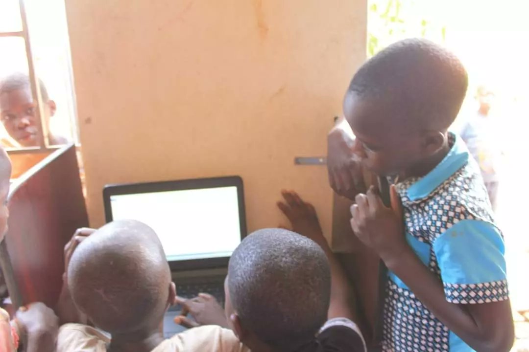 educhildug's tweet photo. August is holiday time for school going children in Uganda. 

Through our STEM education project, are impacting these young stars with the opportunity to to study computer during the holidays.

Learn how you can support at https://t.co/WMOXjKVoSW

#EducateAChild
#STEMeducation https://t.co/VEhBcaFCdn