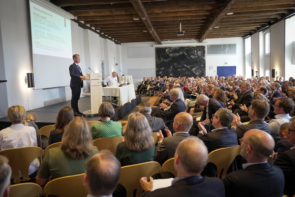 DenmarkinPH's tweet photo. This week, Danish Ambassadors are gathered in the @DanishMFA for the Annual Ambassador’s Meeting to discuss national security & defence, development, and 🇩🇰’s candidacy for the United Nations Security Council 🇺🇳.
📷: MFA | #dkpol | #mfadk https://t.co/H0m4XRuKll