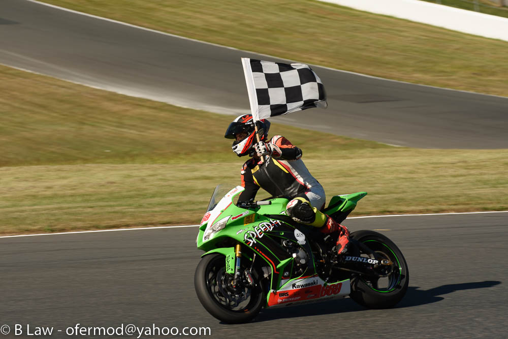 oferm0d's tweet photo. Canadian Superbikes at #CTMP
https://t.co/h8Q0514cps https://t.co/fEJwrgKr5J