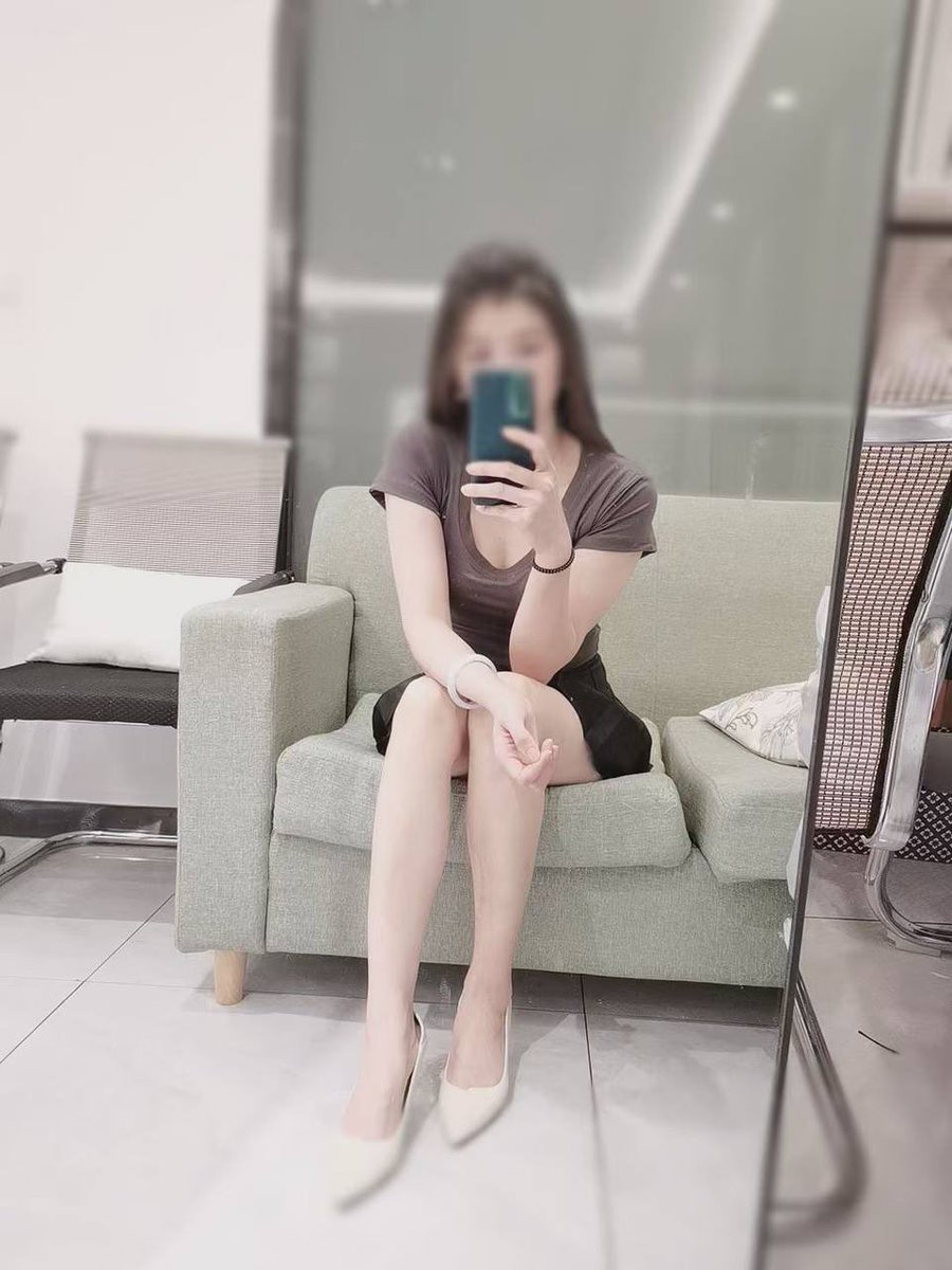 yutou88's tweet photo. 没体验过的抓龙筋小哥哥，第一次抓超舒服的哦！！！

【广州，深圳，佛山】都可以安排
【40多位美女】技师，泰国特色手法，给您绝对舒适的体验 

电报预约： https://t.co/nN7dLlD9Pj https://t.co/X6WVD2n1Or