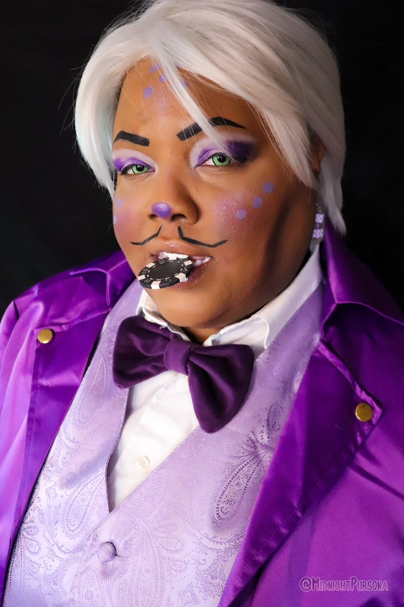 QMA Cosplays - I'll be doing my dnd character a bit later. King Dice:  @fox.ina.box 📸: @vampiriaphotography_cosplay . . . #kingdicecuphead # kingdice #kingdicecosplay #devilcosplay #devilcuphead #cupheadkingdice  #cuphead #cupheadcosplay #cupheaddevil