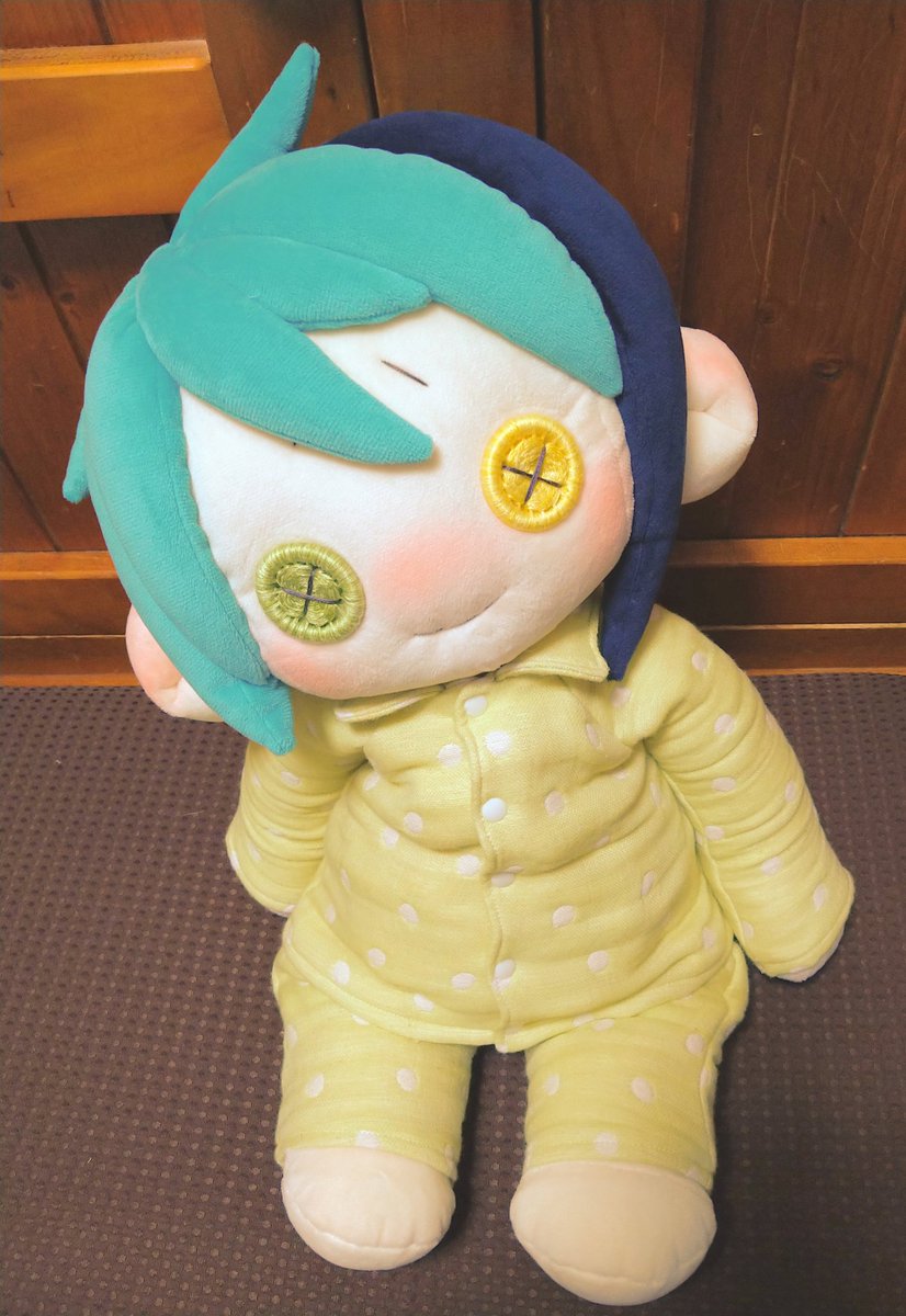 N_G_mhand's tweet photo. #多分私しかやってない
キャラクターアイ刺繍じゃなくて刺繍ボタンのおめめ🪡 https://t.co/oirNhC1PLm