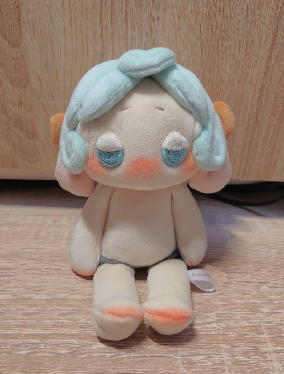 N_G_mhand's tweet photo. #多分私しかやってない
キャラクターアイ刺繍じゃなくて刺繍ボタンのおめめ🪡 https://t.co/oirNhC1PLm