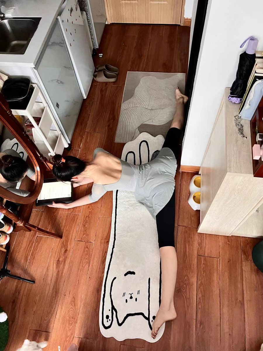 杭州极品嫩模
看脚看脚看脚
专业舞蹈生
身材超棒
#杭州
#杭州模特
#杭州资源
#杭州线下
#杭州同城 https://t.co/ejJfw1wsY0