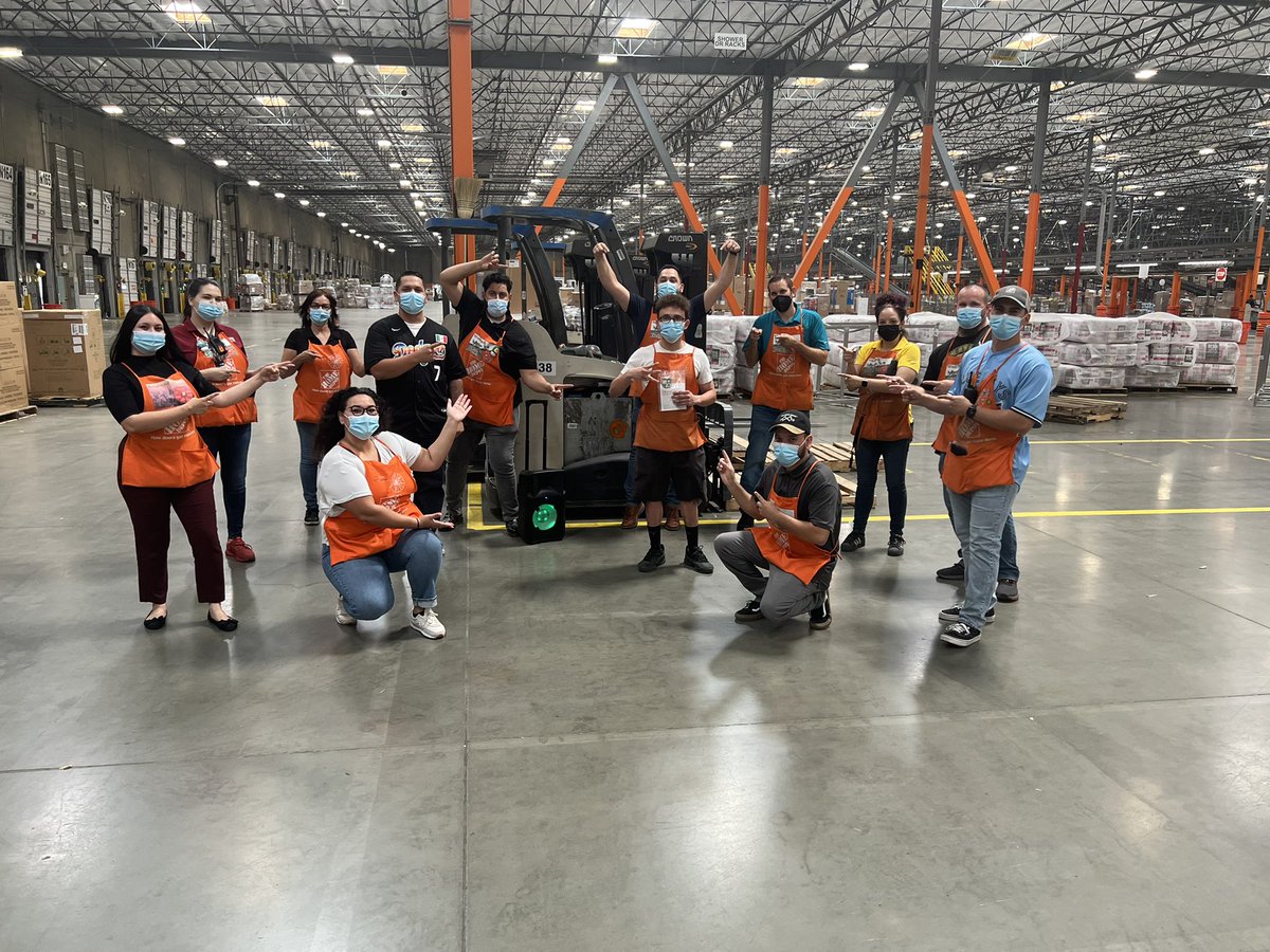 silviac40349786's tweet photo. Key 3 recognition! #orangepromise @Aran_5087 @BriArellanez @HPacheco5087 @Enrique_Landin7 @rayray564 https://t.co/MoUaWudx7p