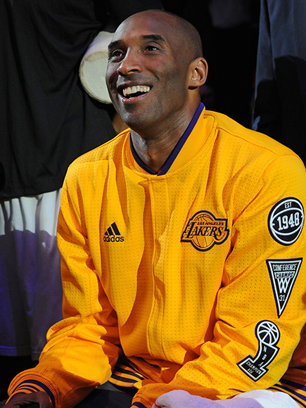 kobemurals's tweet photo. Happy Birthday Kobe. 

From millions of fans worldwide. 🐍 https://t.co/EMP8VRicoV