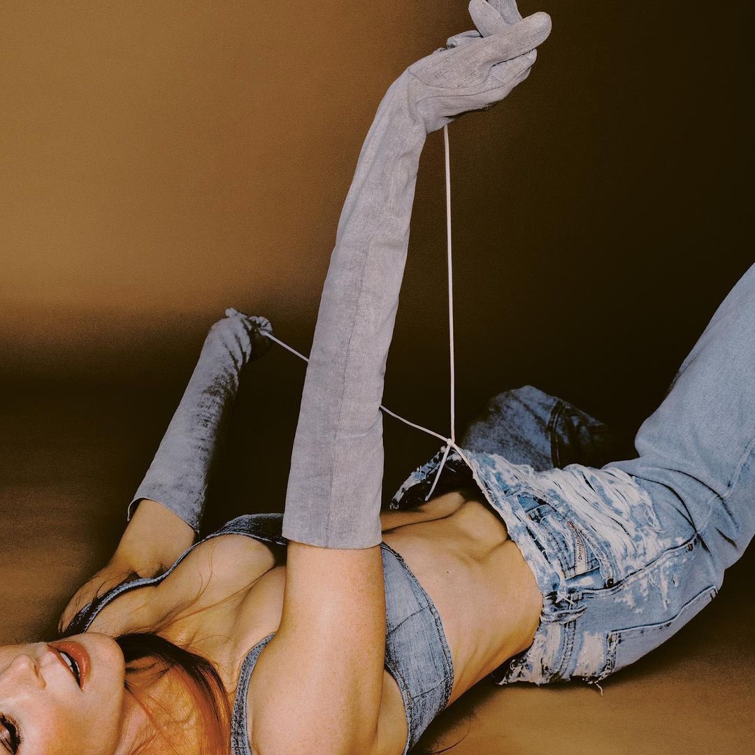 nicole kidman wearing diesel fw22 for perfect magazine issue 3