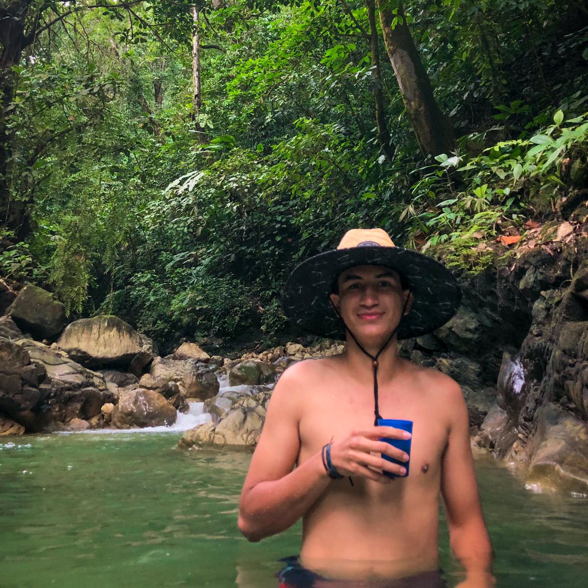 Varela_506's tweet photo. #NuevaFotoDePerfil https://t.co/EmWVnooC7o