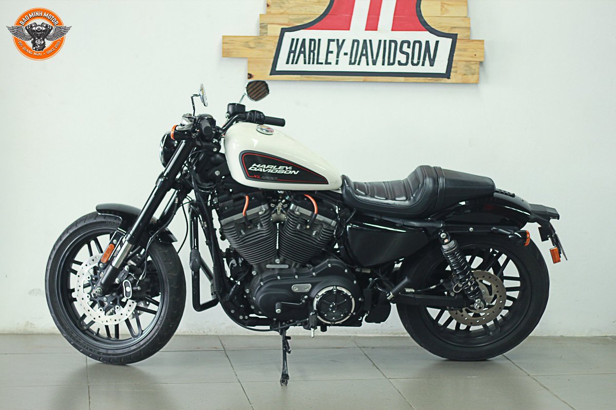 uc_ngai's tweet photo. #harleydavidson #vietnam #motorducquangngai #xl1200 #servicetop1 https://t.co/AjnvWTFgNw